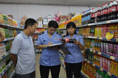 唐河縣工商局重拳出擊 集中開展食品安全專項執法檢查，守護群眾餐桌安全